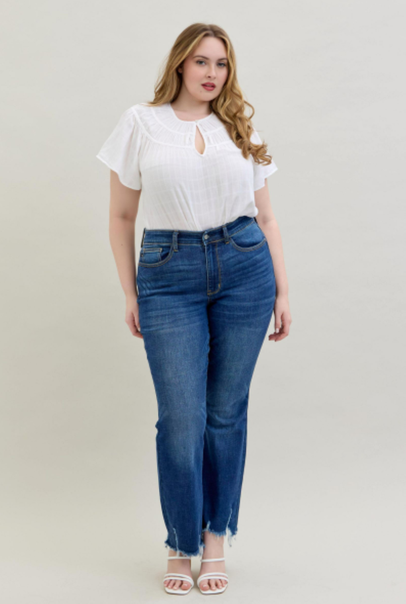 Judy Blue Mid Rise Non Distressed Raw Hem Bootcut Jeans 82519