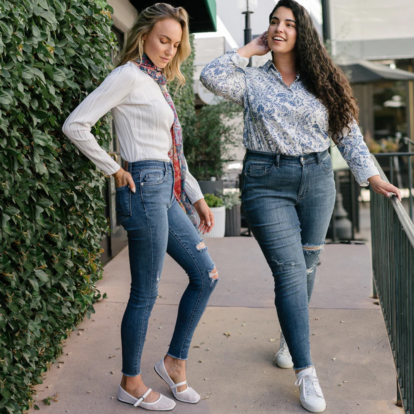 Judy Blue Dark High Waist Distressed Skinny Jeans 82581