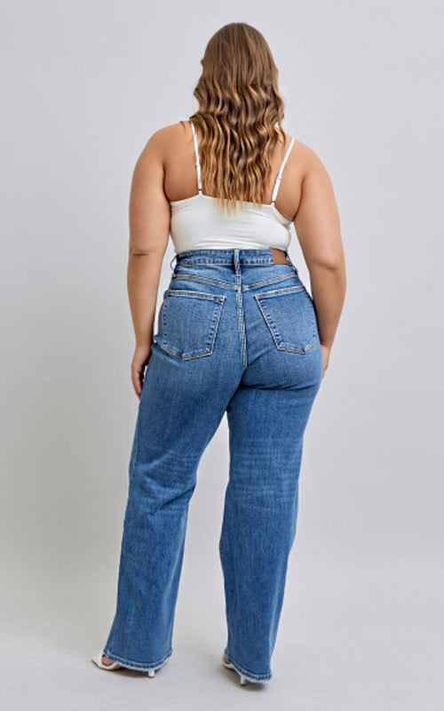 Judy Blue High Waist V-Front Vintage Wash Straight Jeans 82623