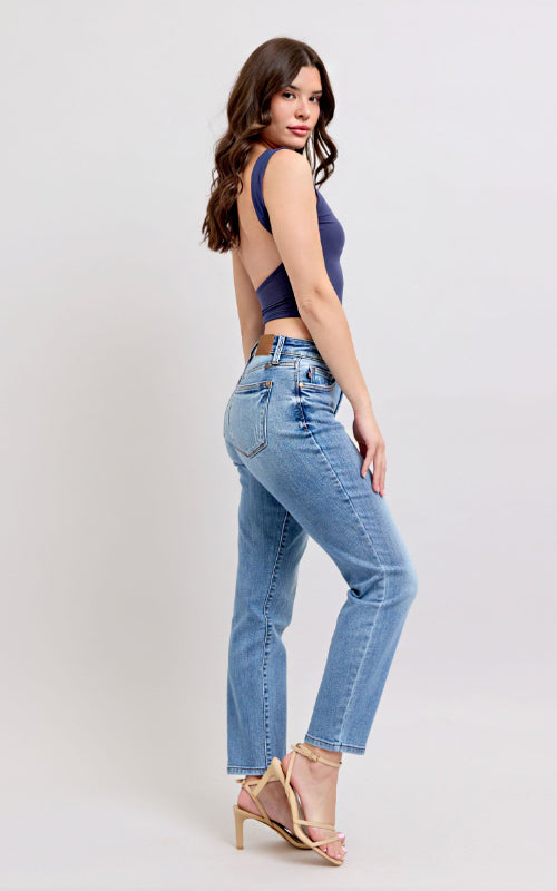 Judy Blue MR Vintage Wash Slim Fit w/ Cell Phone Pocket Jeans #82626