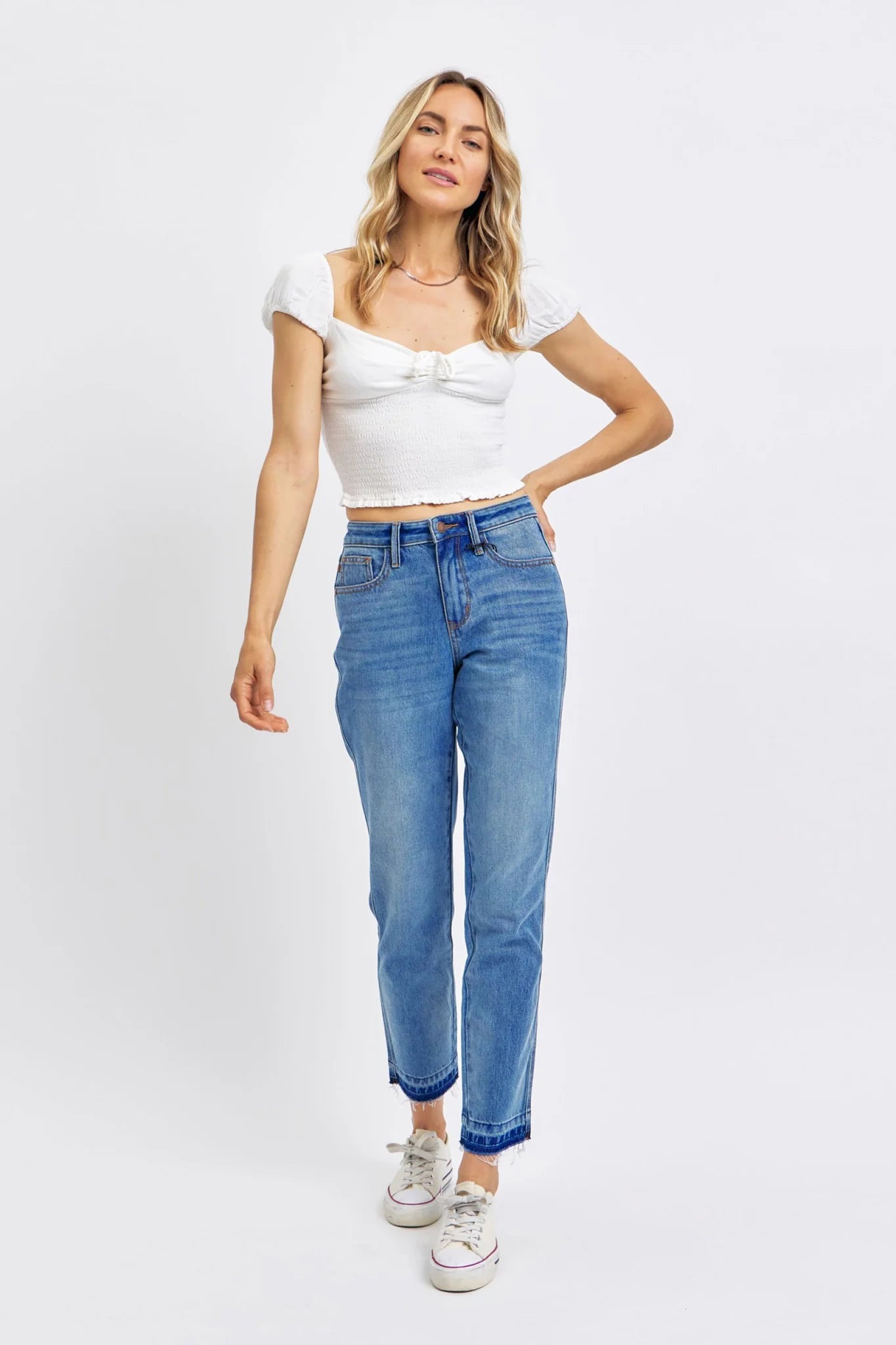Judy Blue Mid Rise Rigid Magic Release Hem Boyfriend Jeans 88818