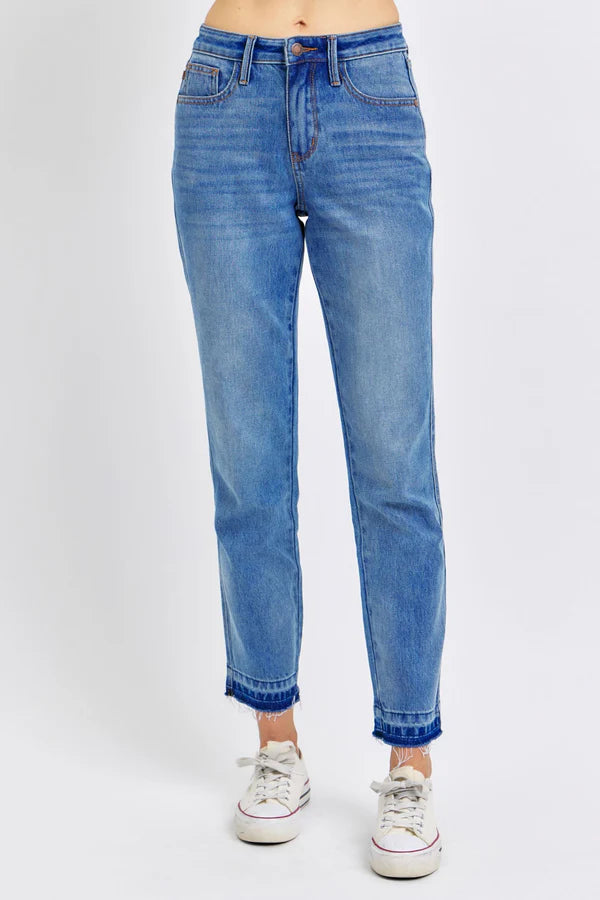 Judy Blue Mid Rise Rigid Magic Release Hem Boyfriend Jeans 88818