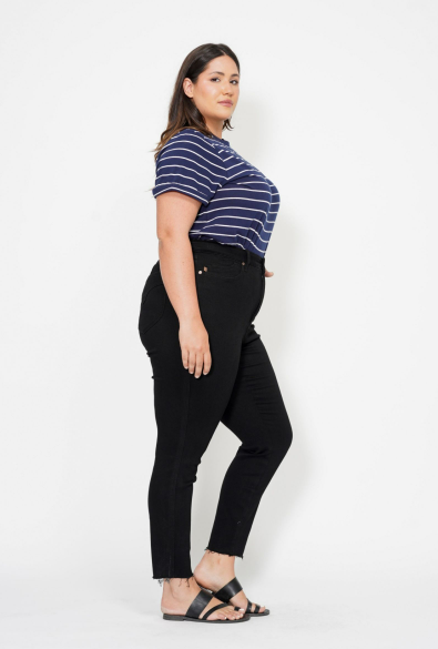 Judy Blue High Waisted Tummy Control Shield Pockets Skinny Jeans 88865