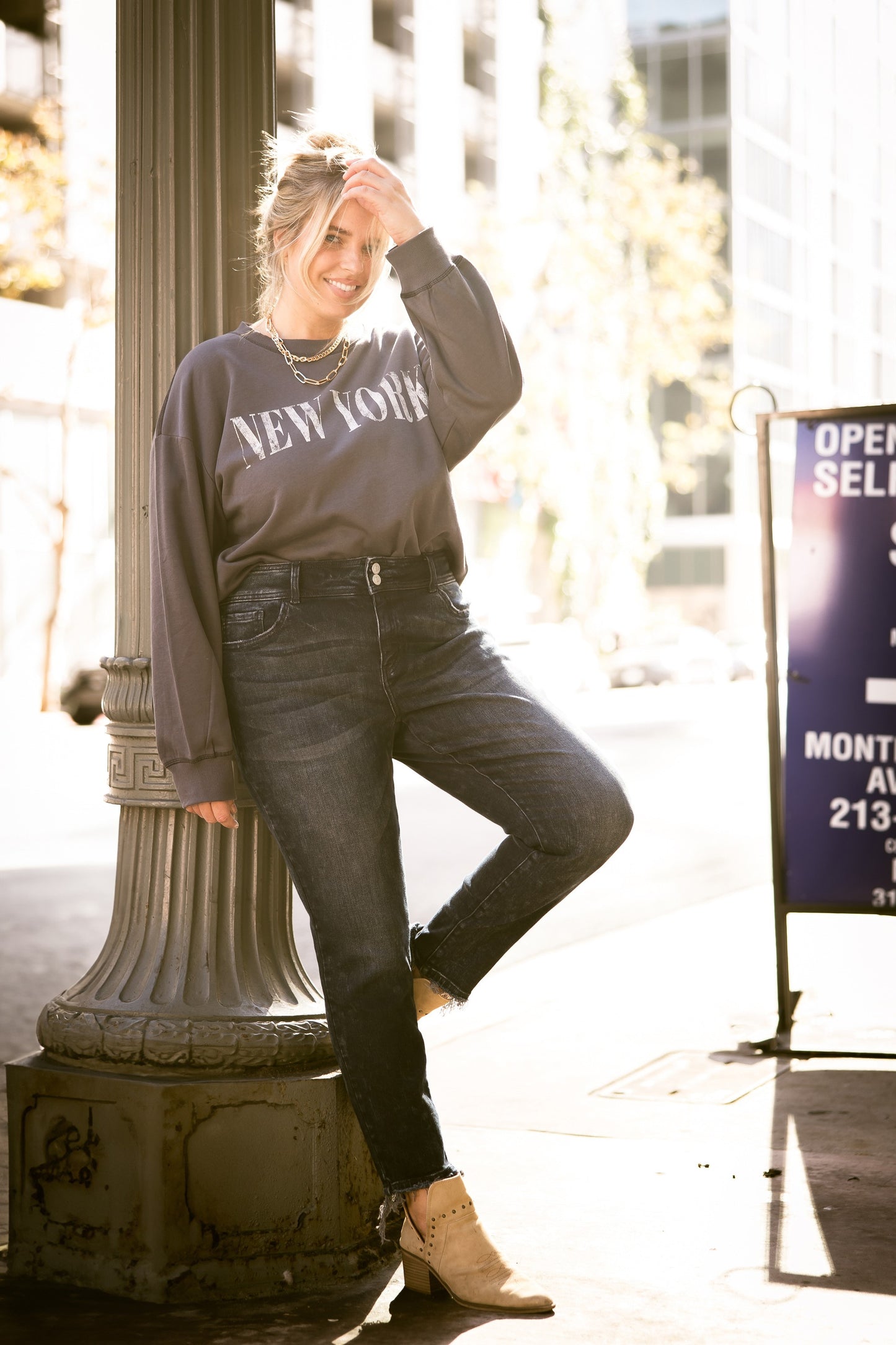 Artemis Vintage Mid Rise Cigarette Jeans