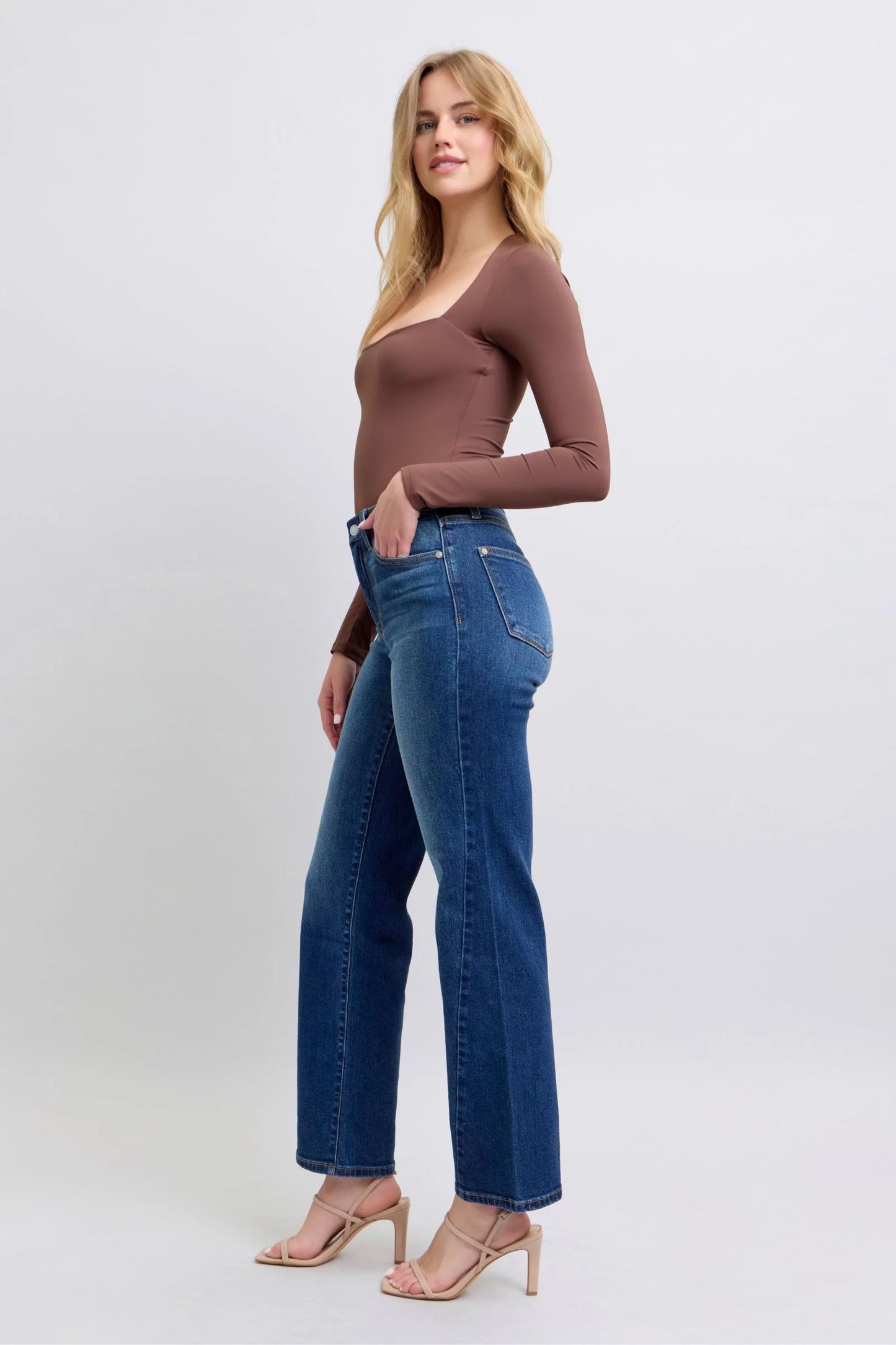 Judy Blue Mid Rise Side Seam Detail Straight Denim Jeans 82629