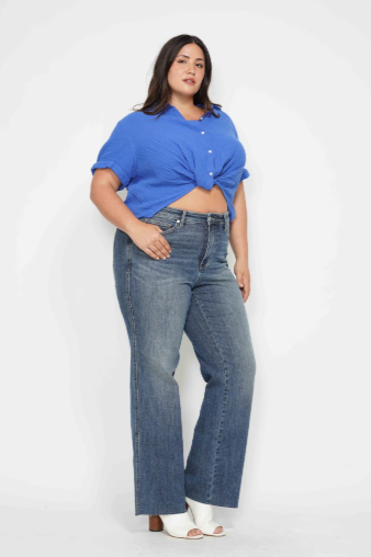 Judy Blue Mid Rise Tummy Control Straight Leg Jeans 88870