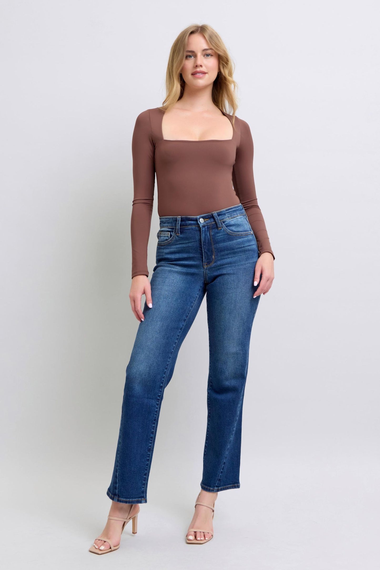 Judy Blue Mid Rise Side Seam Detail Straight Denim Jeans 82629