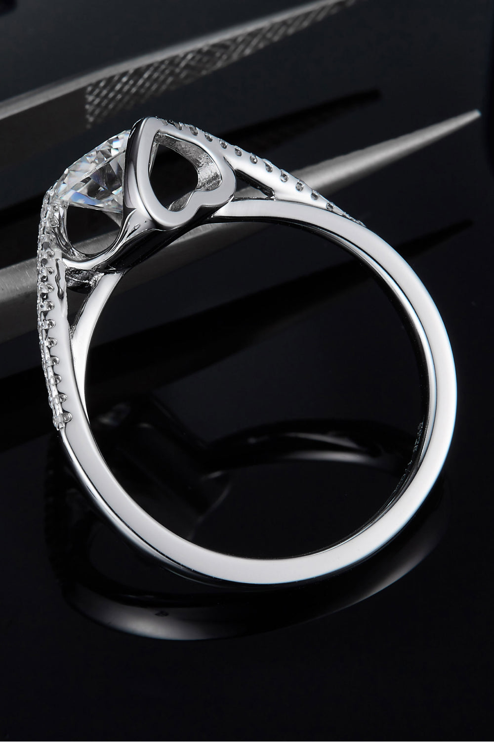 Limitless Love 1 Carat Moissanite 925 Sterling Silver Twisted Ring