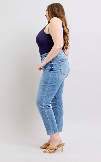 Judy Blue MR Vintage Wash Slim Fit w/ Cell Phone Pocket Jeans #82626