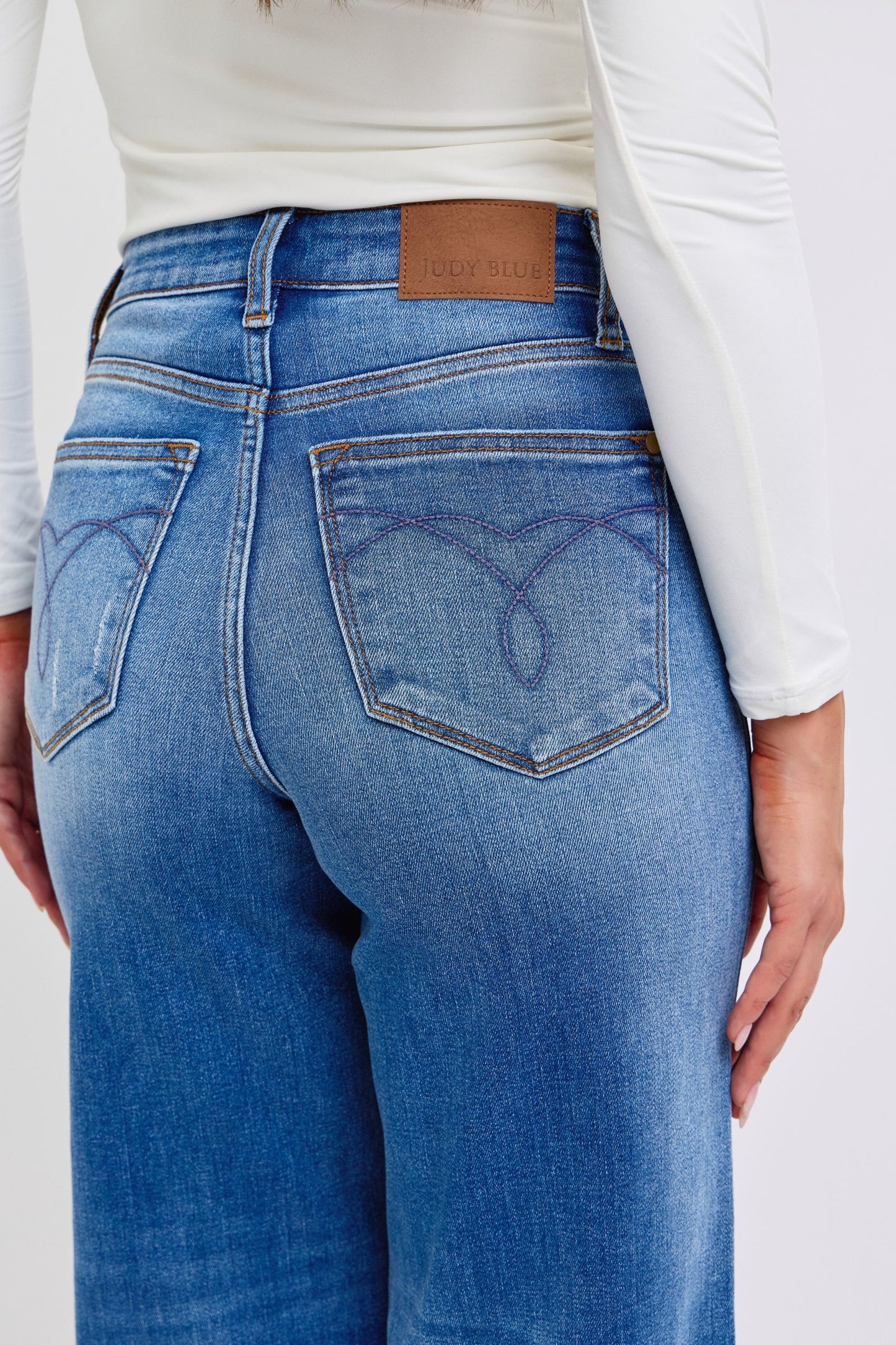 Judy Blue High Waist Medium Wash Retro Wide Leg w/ Cuff Jeans #82636